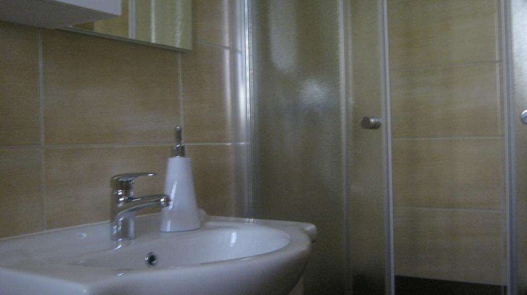Apartments Grzunov زادار الغرفة الصورة